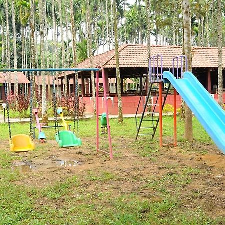 La Flora Prakruth Resort Coorg Мадикери Экстерьер фото