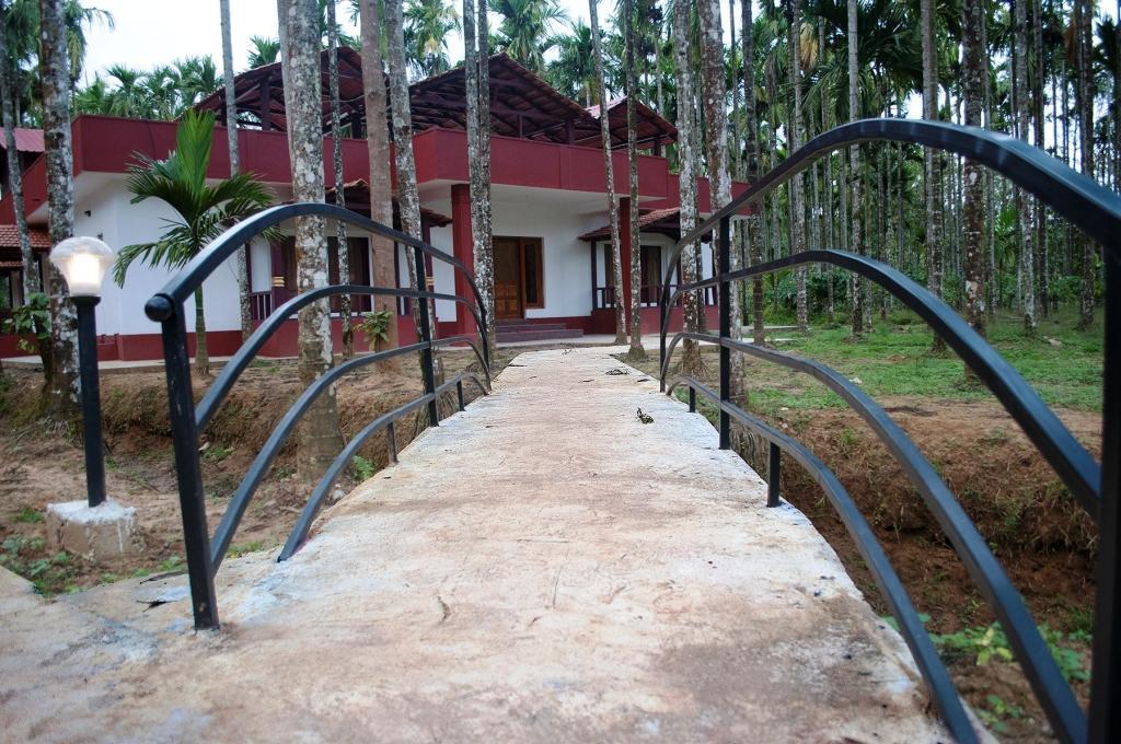 La Flora Prakruth Resort Coorg Мадикери Экстерьер фото