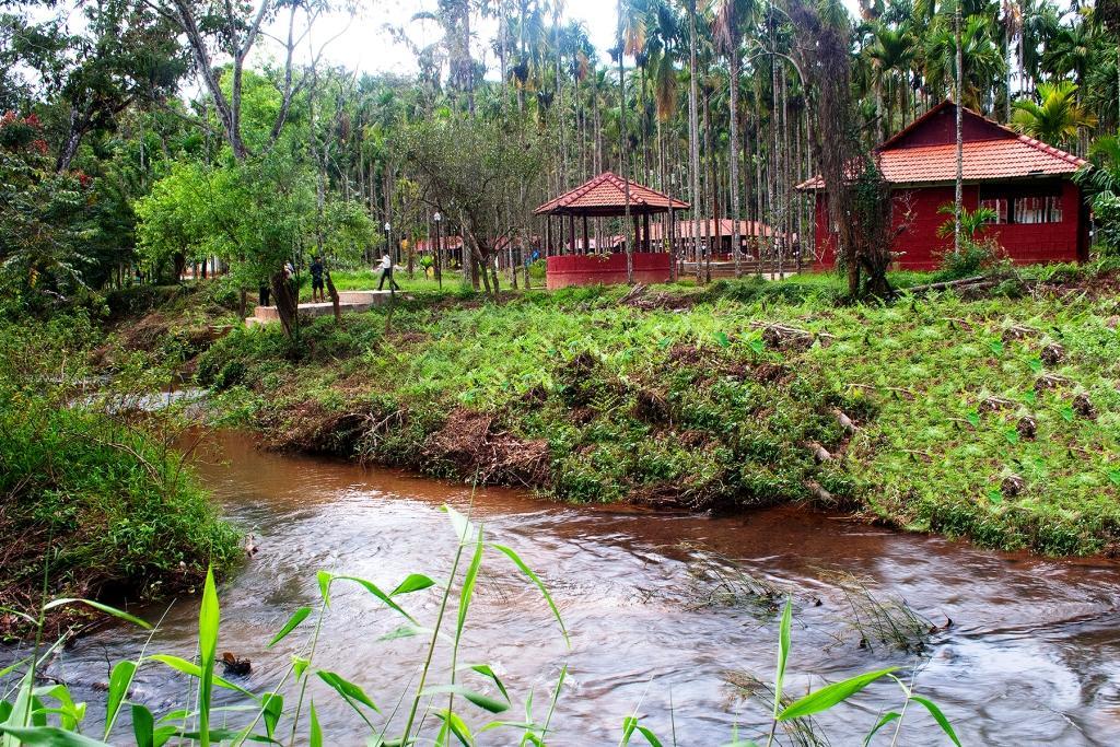 La Flora Prakruth Resort Coorg Мадикери Экстерьер фото